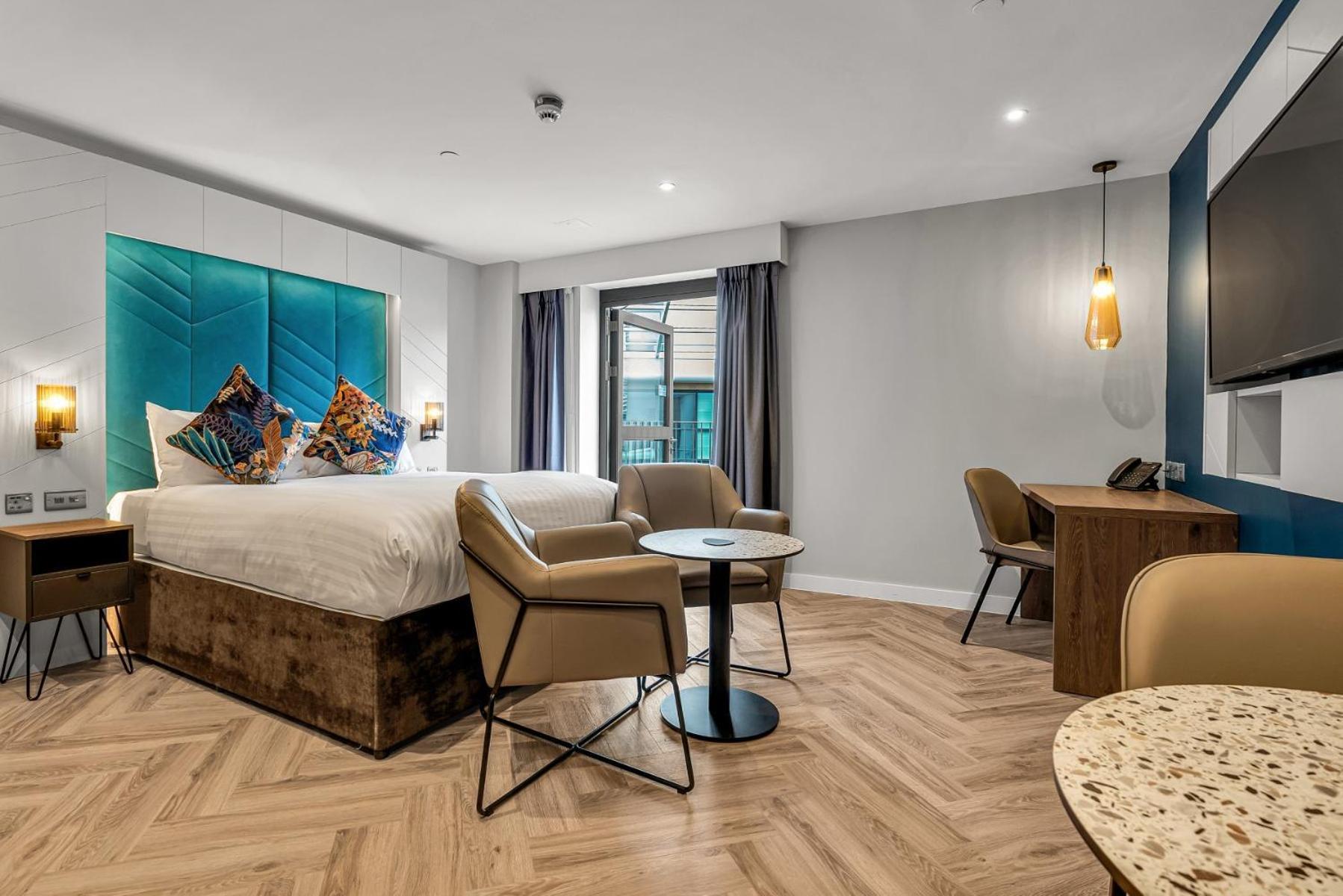 Roomzzz Единбург Екстер'єр фото
