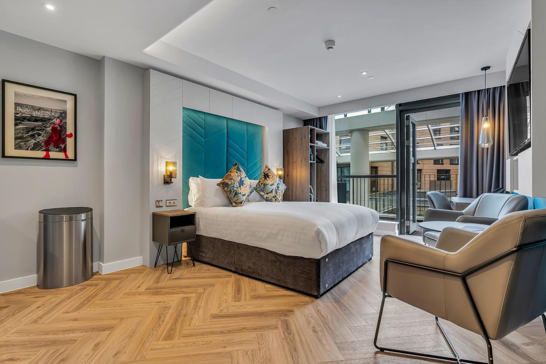 Roomzzz Единбург Екстер'єр фото